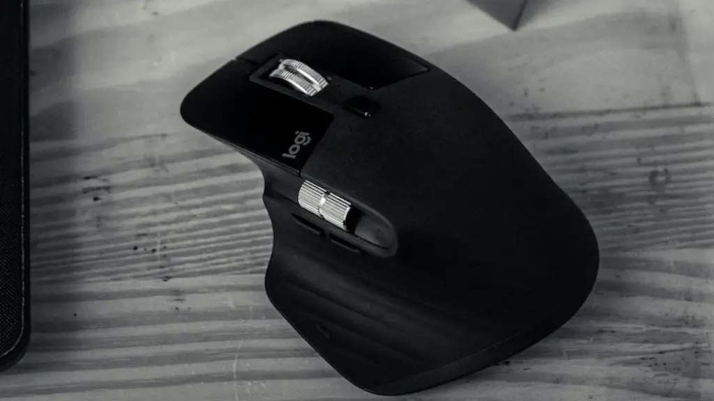 What are the buttons on a gaming mouse for?